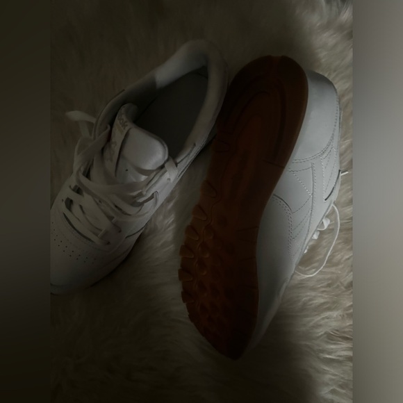 Classic Reeboks - Picture 2 of 3